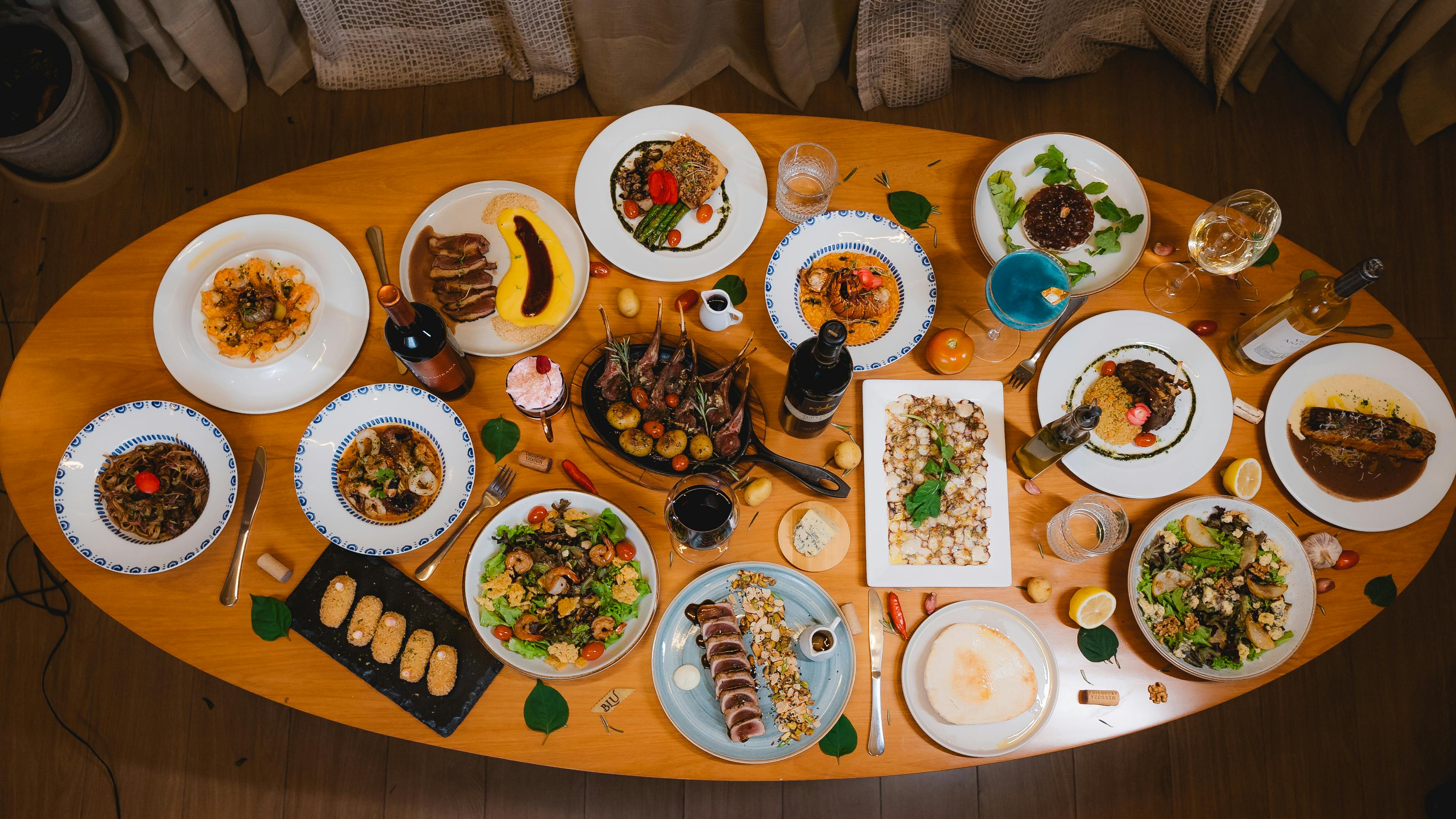 Top Features That Make Loyalty Programs Irresistible for F&B Customers